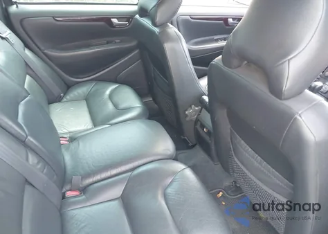 2004 Volvo Xc70 2.5T z USA, uszkodzony, nr VIN YV1SZ59H641133876